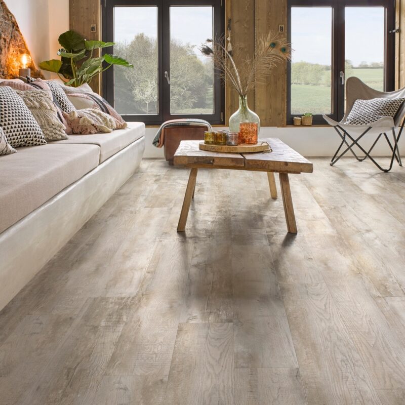 Moduleo- Roots Country Oak 24130 | Prima Vloeren | SE Country Oak 24130 ROOMSHOT Square HR